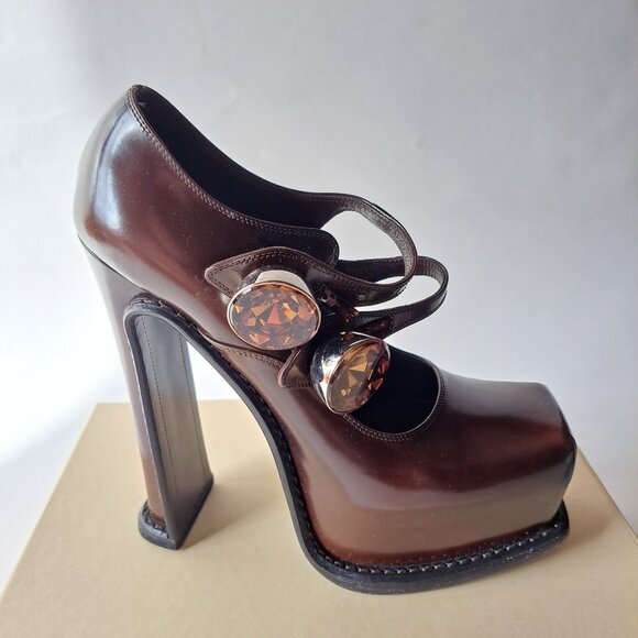 Louis Vuitton Runway Brown Leather Mary Jane Platform Pumps Size 37 / US 7 - Picture 6 of 16